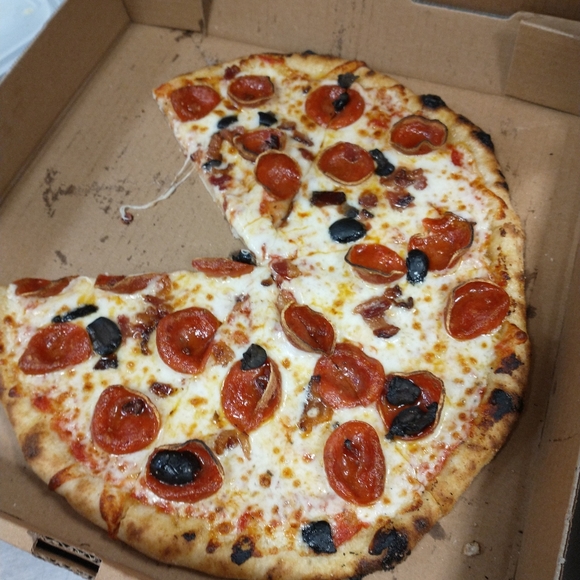 LIKE THIS LISTING TO BE NOTIFIED OF FUTURE SHOWS - Picture 6 of 16